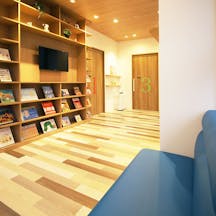 ひばりが丘やまね小児科アレルギー科待合室