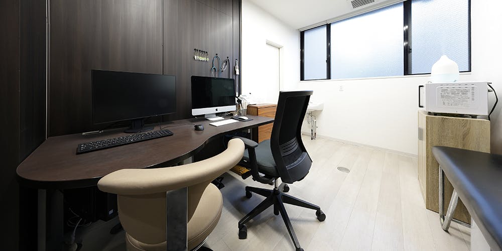 天白橋内科内視鏡クリニック診察室