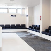 せせらぎ泌尿器科診療所待合