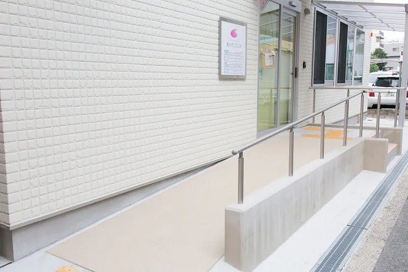 泉川クリニックエントランス