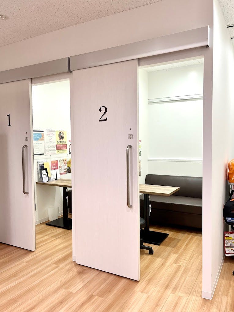 SBCスキンLab(ラボ)新宿診察室