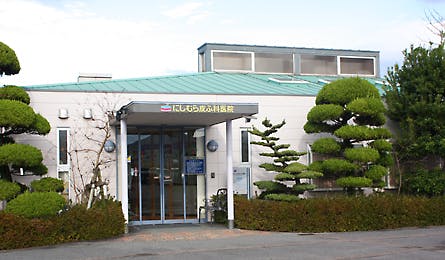 にしむら皮ふ科医院 宇佐本院外観