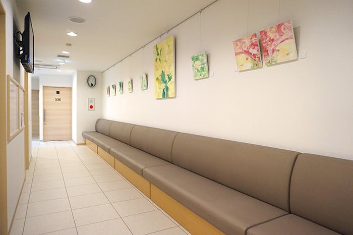 金谷整形外科・せぼね・骨粗しょう症クリニック待合室