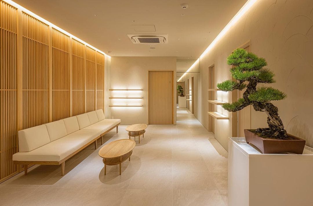 茉莉花クリニック銀座待合室