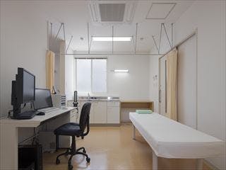 クララクリニック診察室