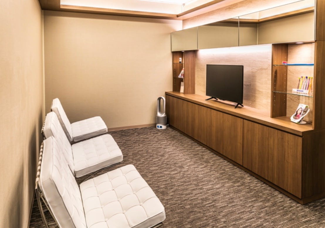 コンシェル歯科クリニック 新宿院待合室