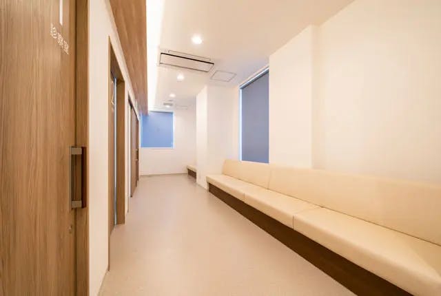 溝の口脳神経外科クリニック待合室