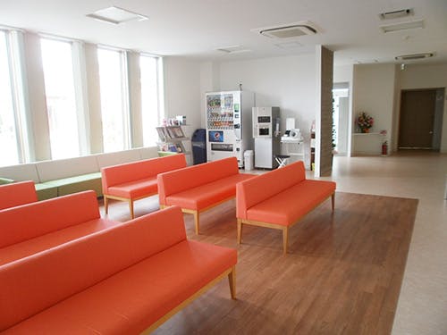 永井整形外科待合室