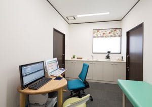 川越インタークリニック診察室