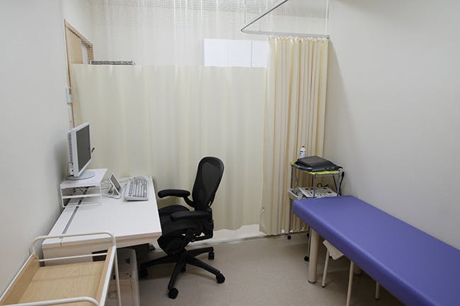 世田谷そのだ皮膚科処置室