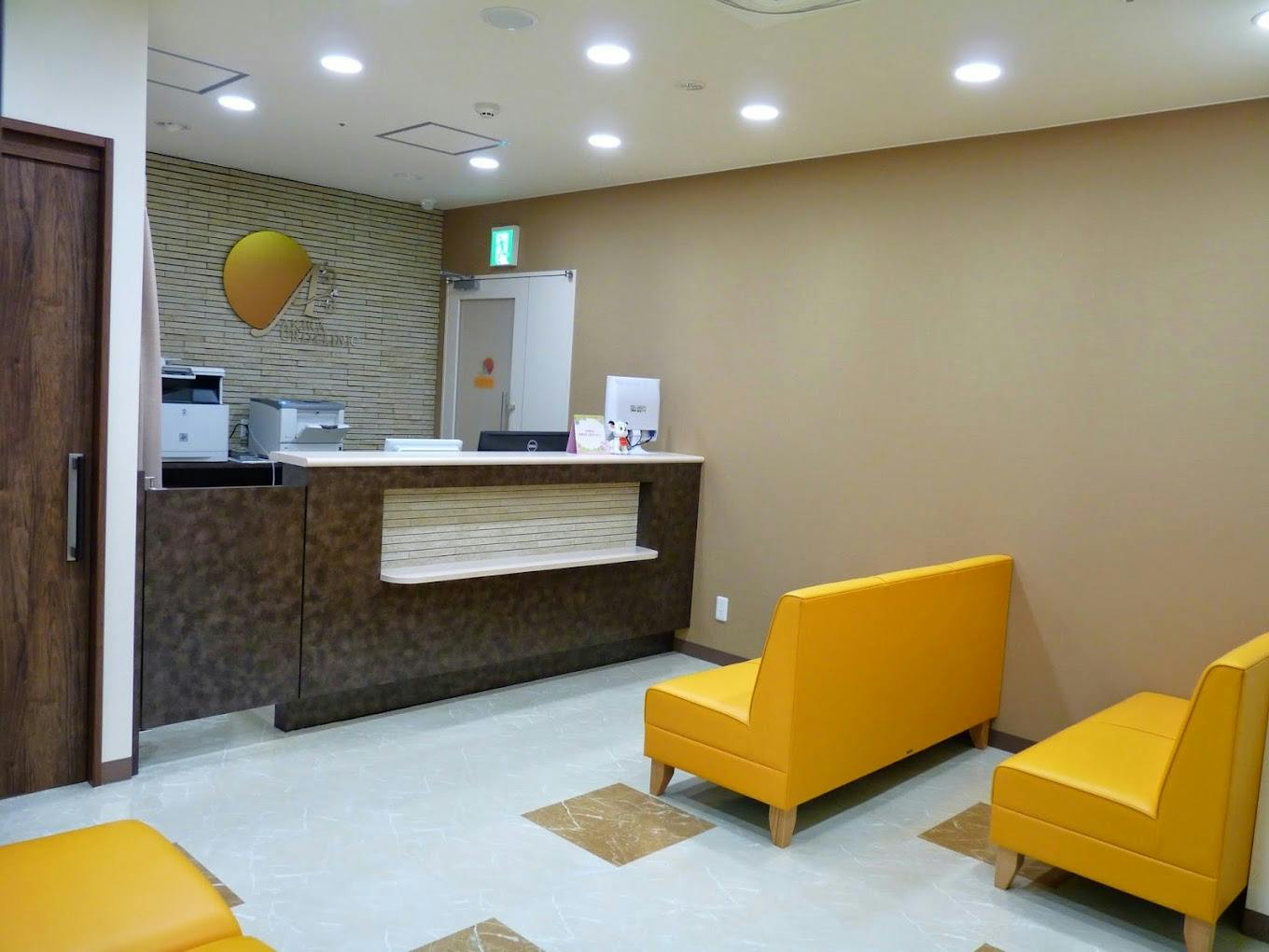 メンズヘルス・エイジングケア受付 待合室