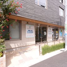 明大前皮フ科外観