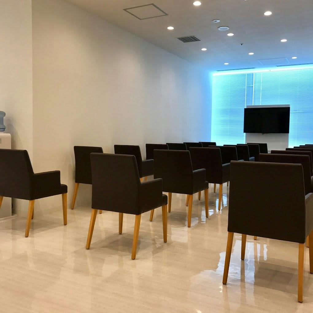 湘南美容クリニック 仙台院歯科待合室