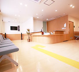 くまとり坂口クリニック待合室