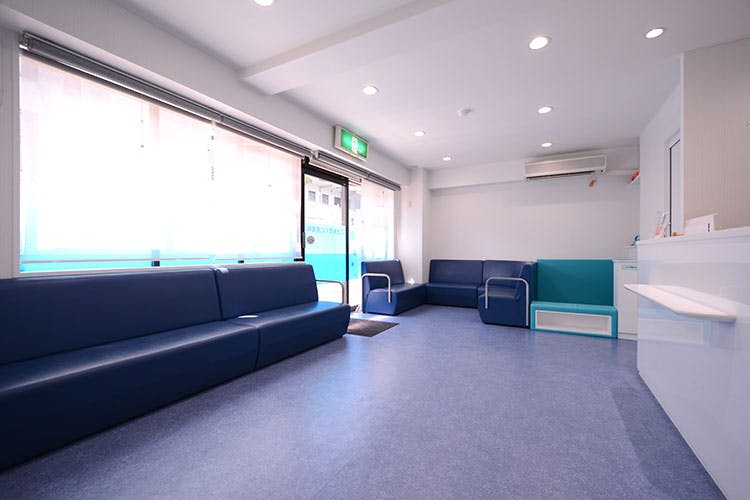 こどものくに皮膚科待合室