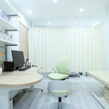 本山リュッカクリニック診察室