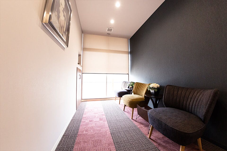 春日クリニック待合室