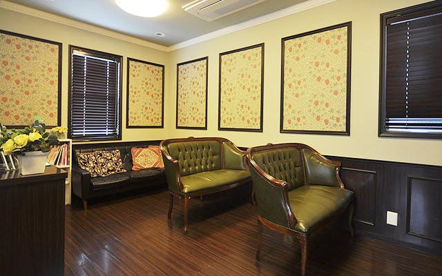 髙島クリニック待合室