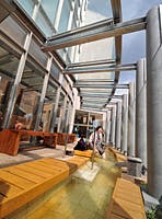 美咲クリニック待合室