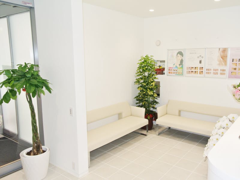 レディースクリニックK待合室