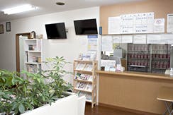 山田皮膚科医院受付