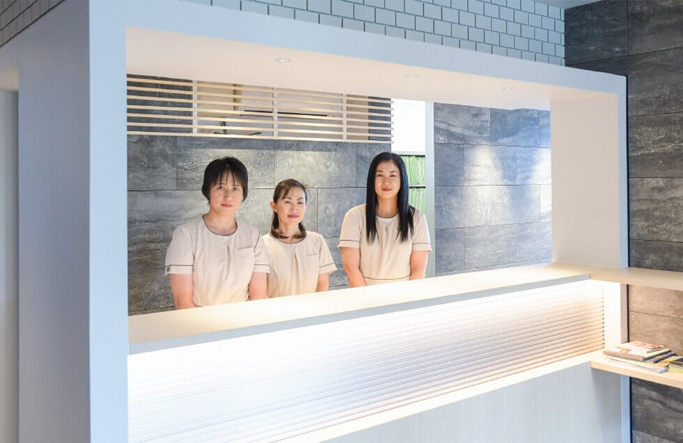 はせ川外科内科受付