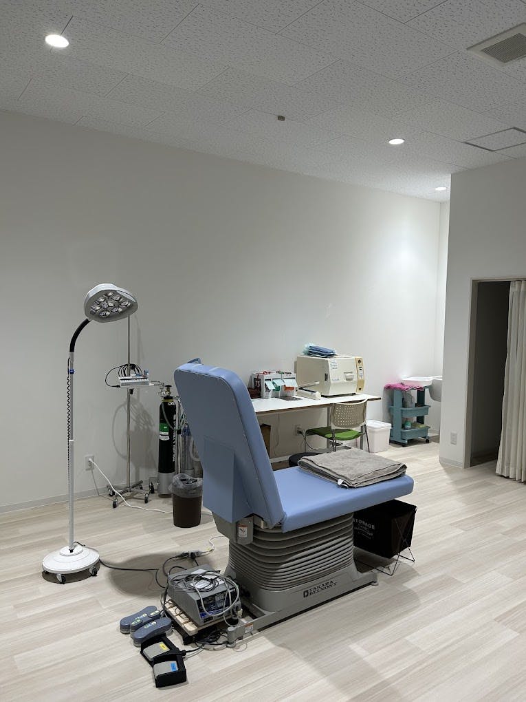 エターナル美容クリニック処置室