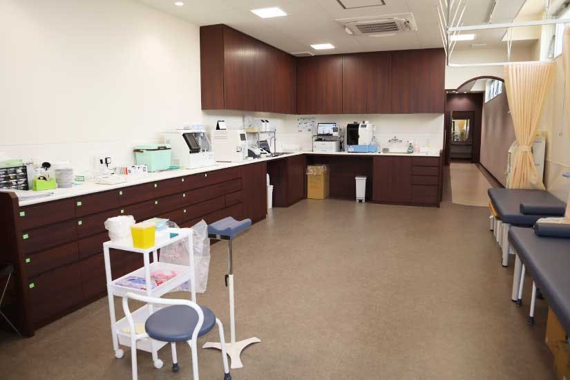 高野ウエルネス内科医院処置室