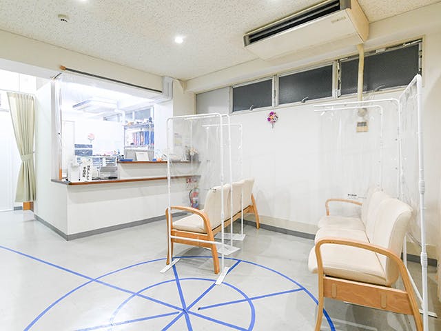 富士見クリニック受付待合室