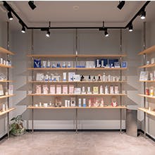 なつこクリニックディスプレイ