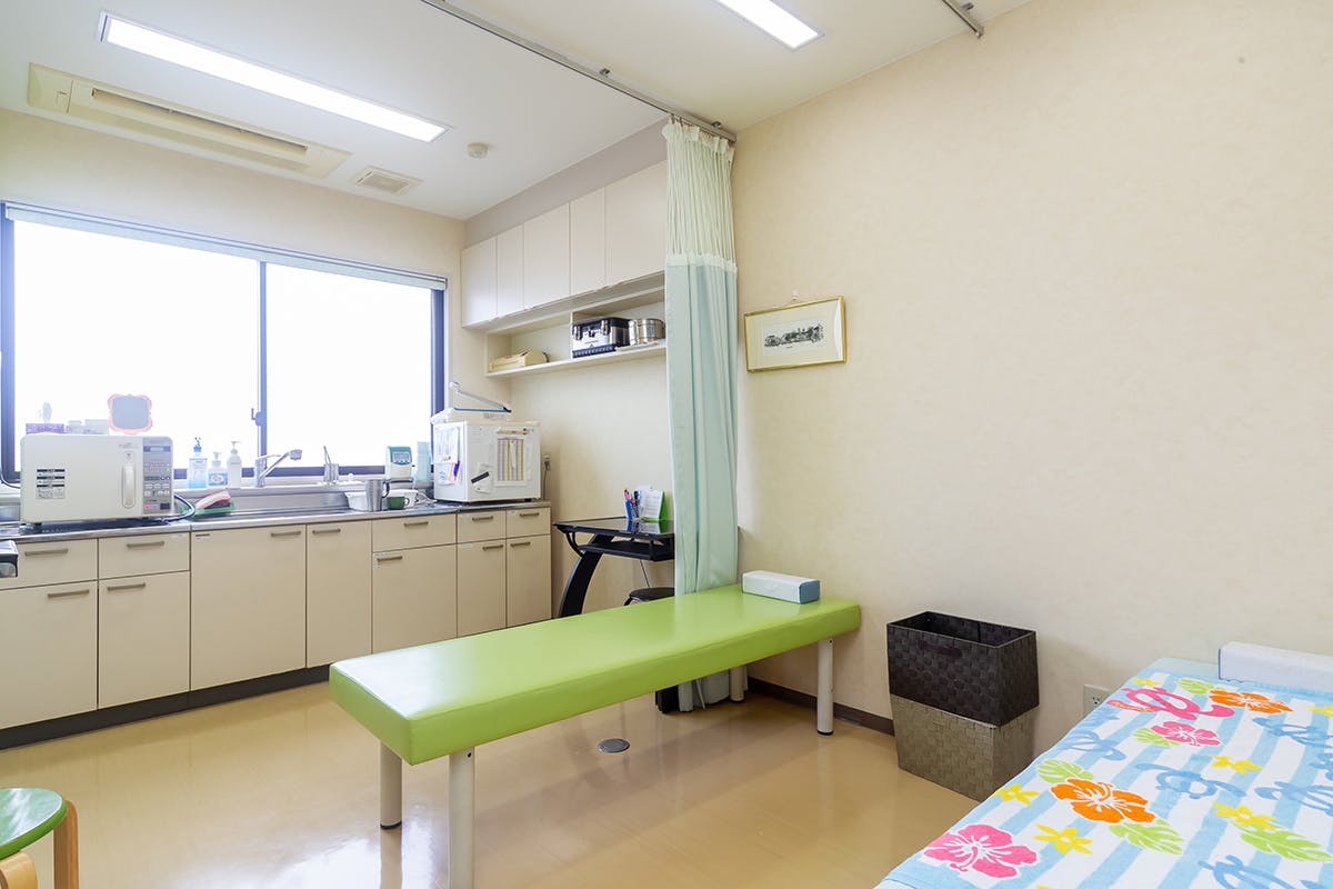 はまだ皮ふ科クリニック処置室