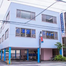 松本皮膚科形成外科医院外観