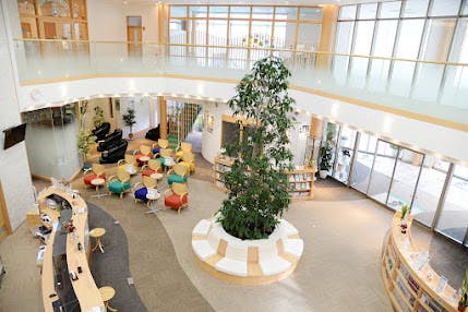 あすと長町デンタルクリニック待合室